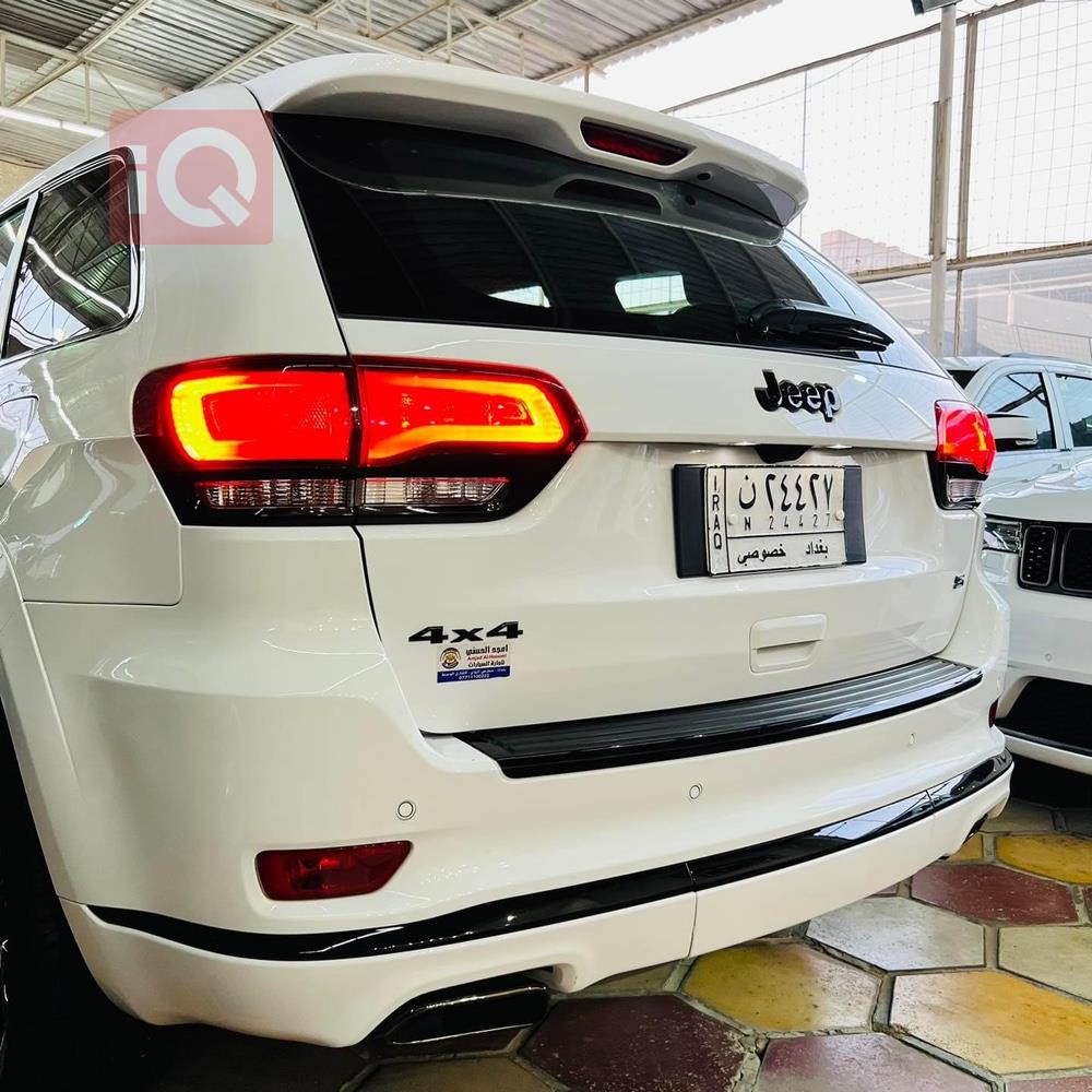 Jeep Grand Cherokee
